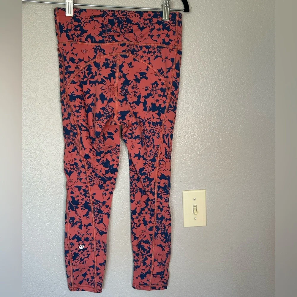 Lululemon Final Lap Crop *23